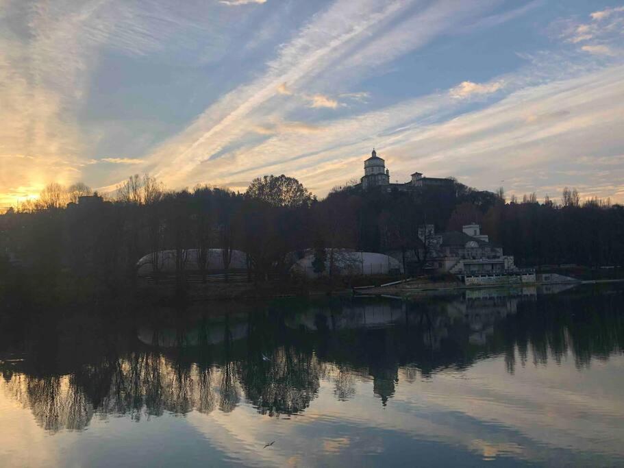 Classico Vista Fiume E Collina Appartamento Torino